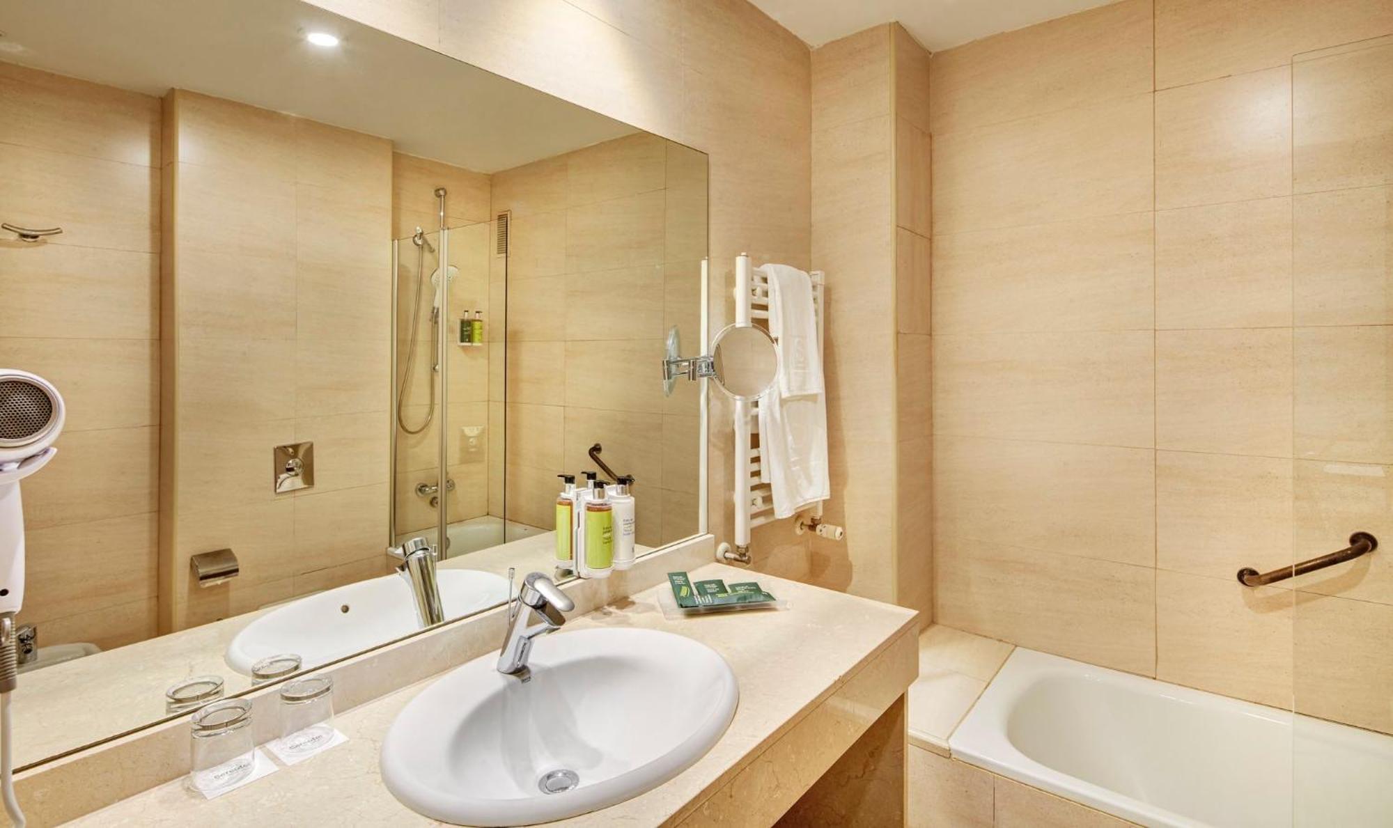 Hotel Sercotel Sant Boi