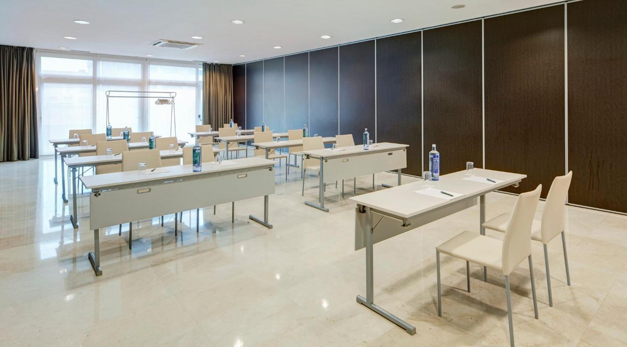 Hotel Sercotel Sant Boi 3*